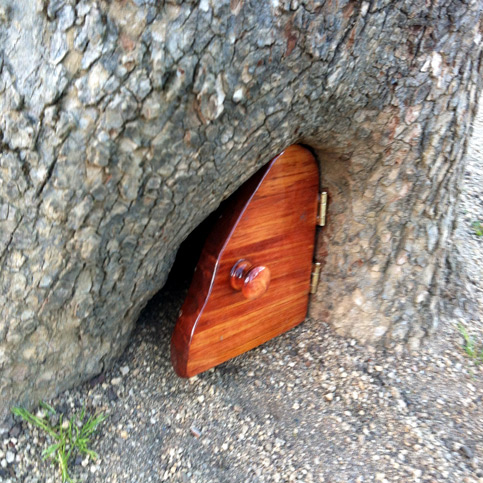 The fairy/faery door found in Golden Gate Park in 2013 that started it all (it has since been removed)
